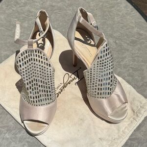 Vince Camuto Imagine shoes